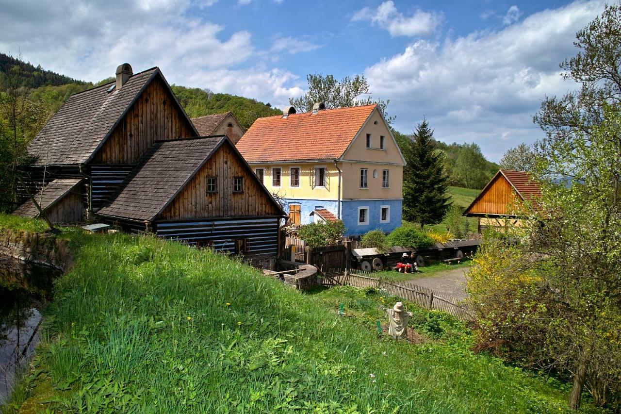 Interhotel Bohemia Usti nad Labem Bagian luar foto